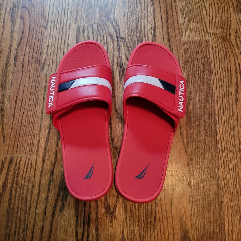 Men's 10 NWOT Red Nautica Slide Sandals - Picture 2 of 3
